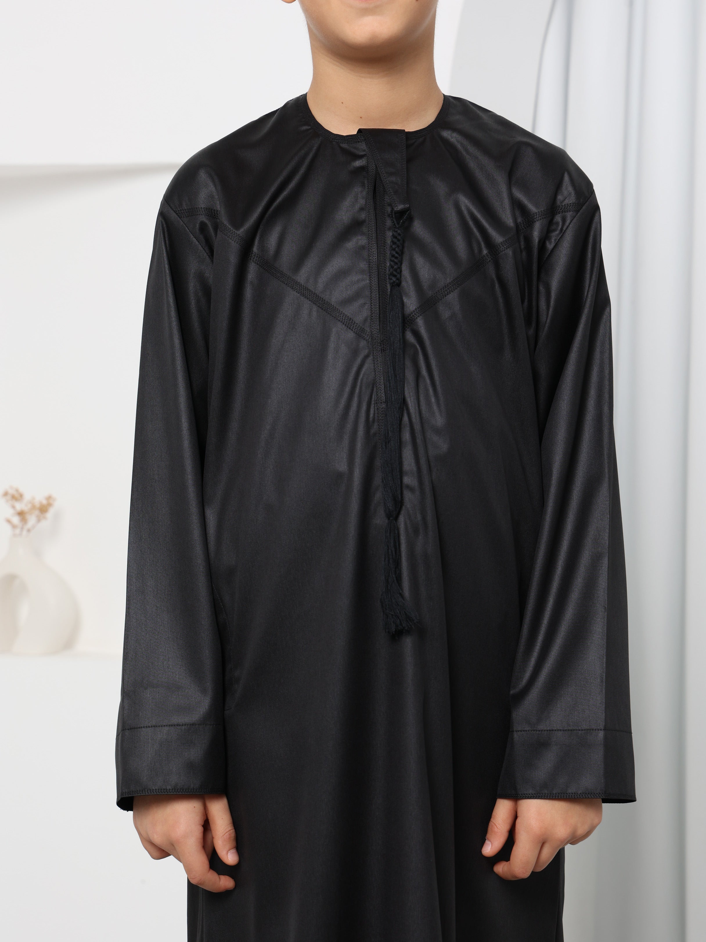Kids Black Emirati Thobe