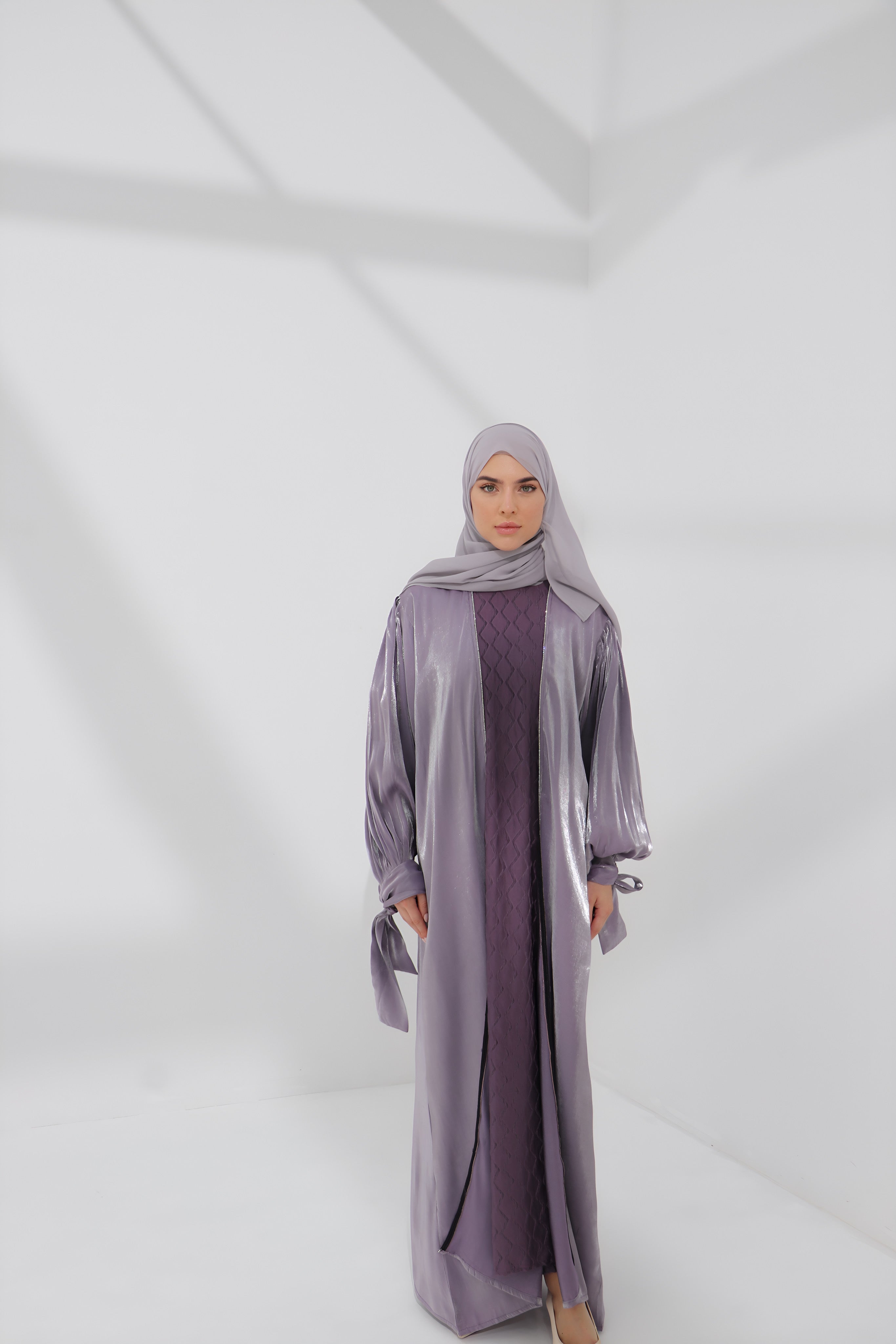 Lilac Embellished Tie Cuff Organza Abaya