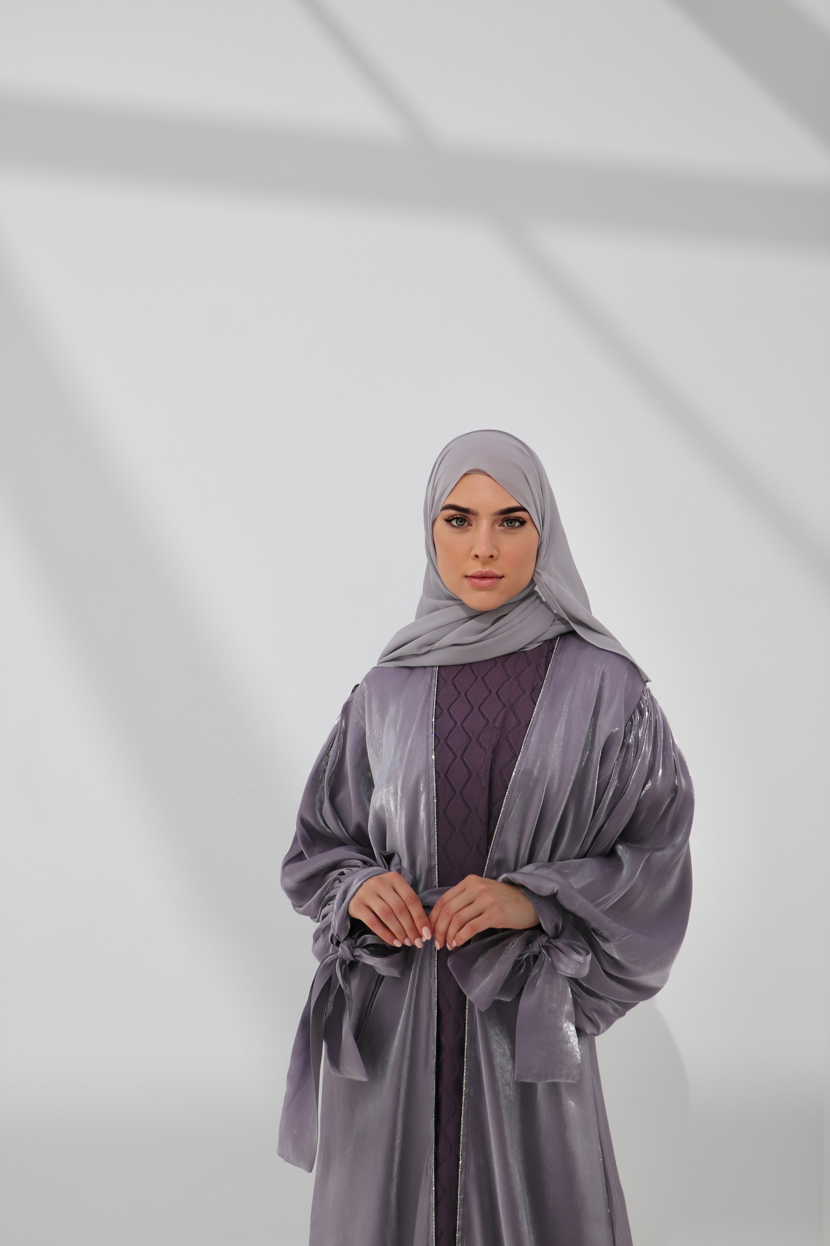 Lilac Embellished Tie Cuff Organza Abaya