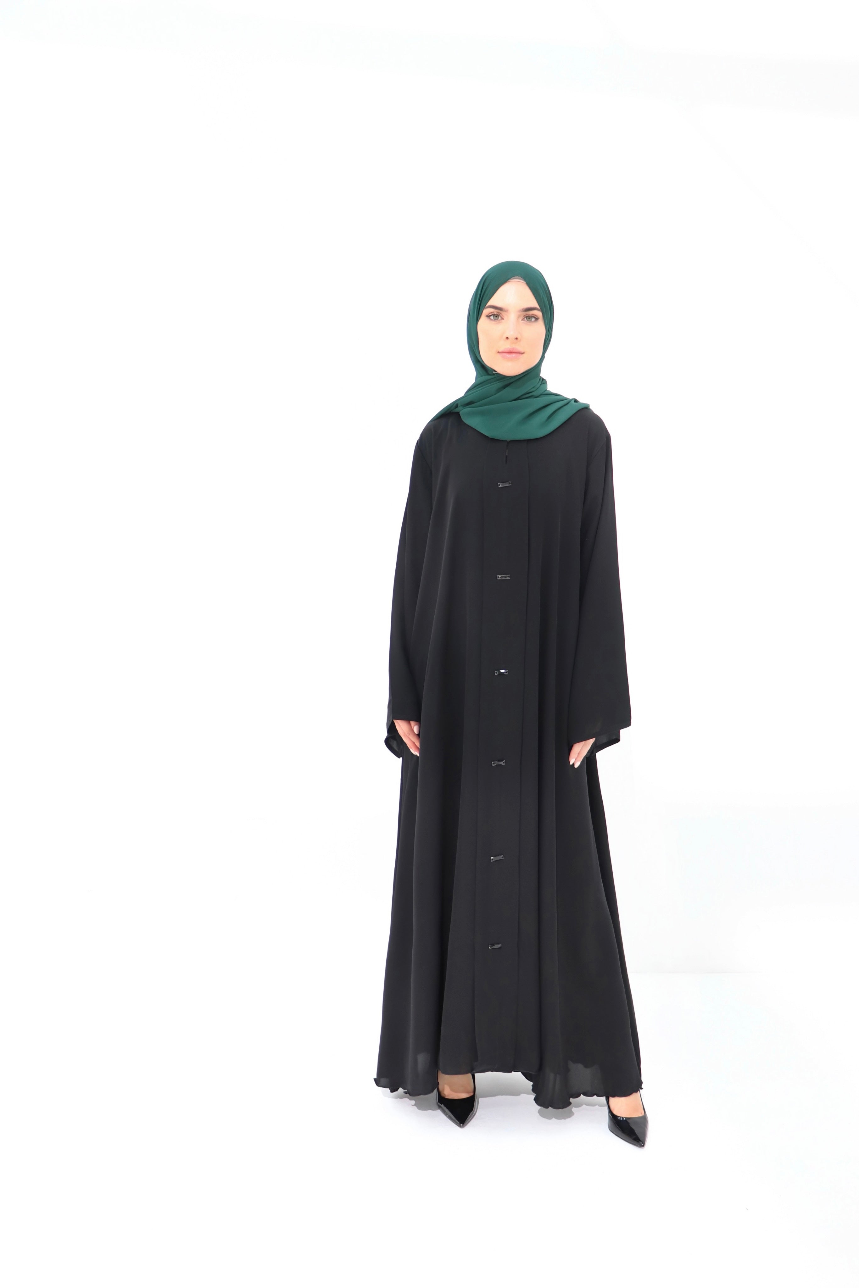 Black Stud Button Closed Abaya