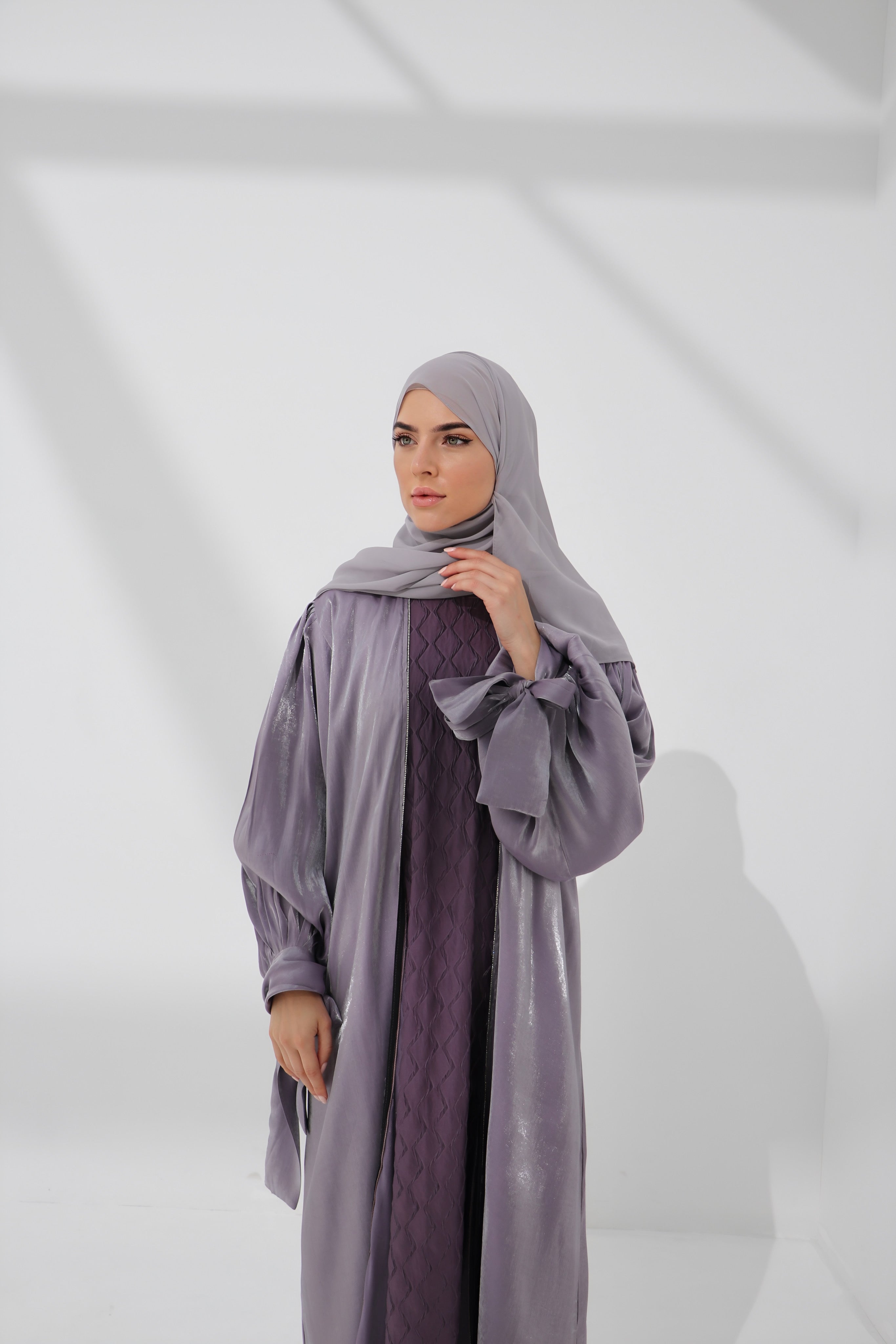 Lilac Embellished Tie Cuff Organza Abaya