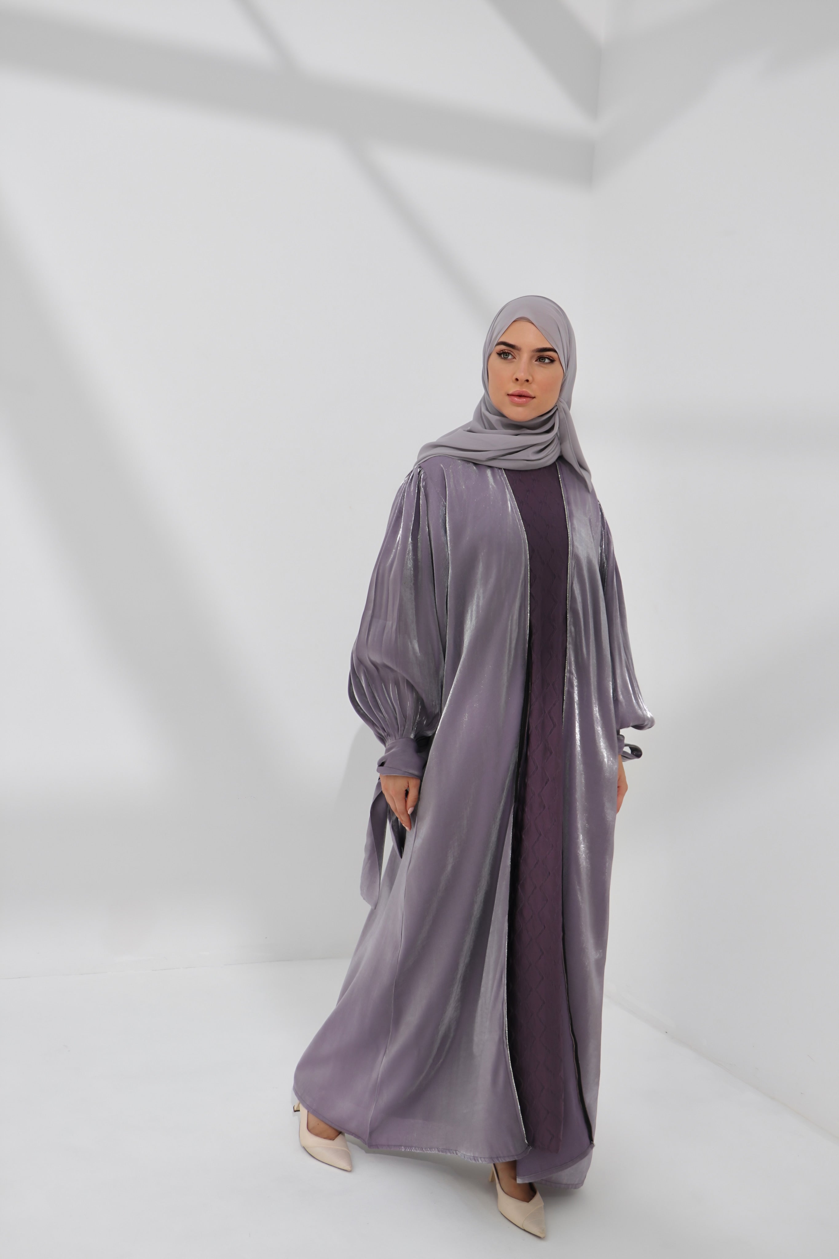 Lilac Embellished Tie Cuff Organza Abaya