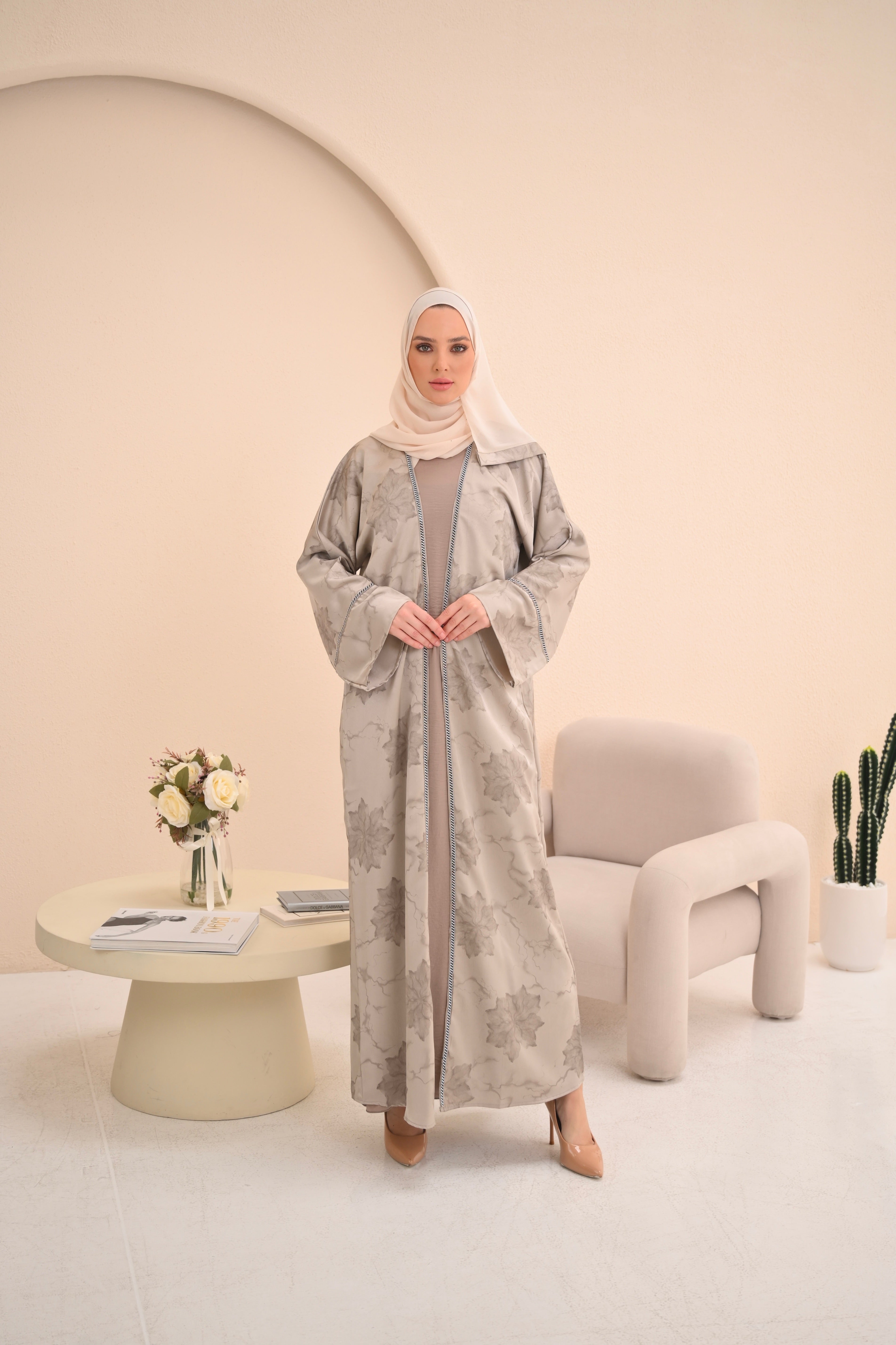 Ivory Beige Floral Open Abaya