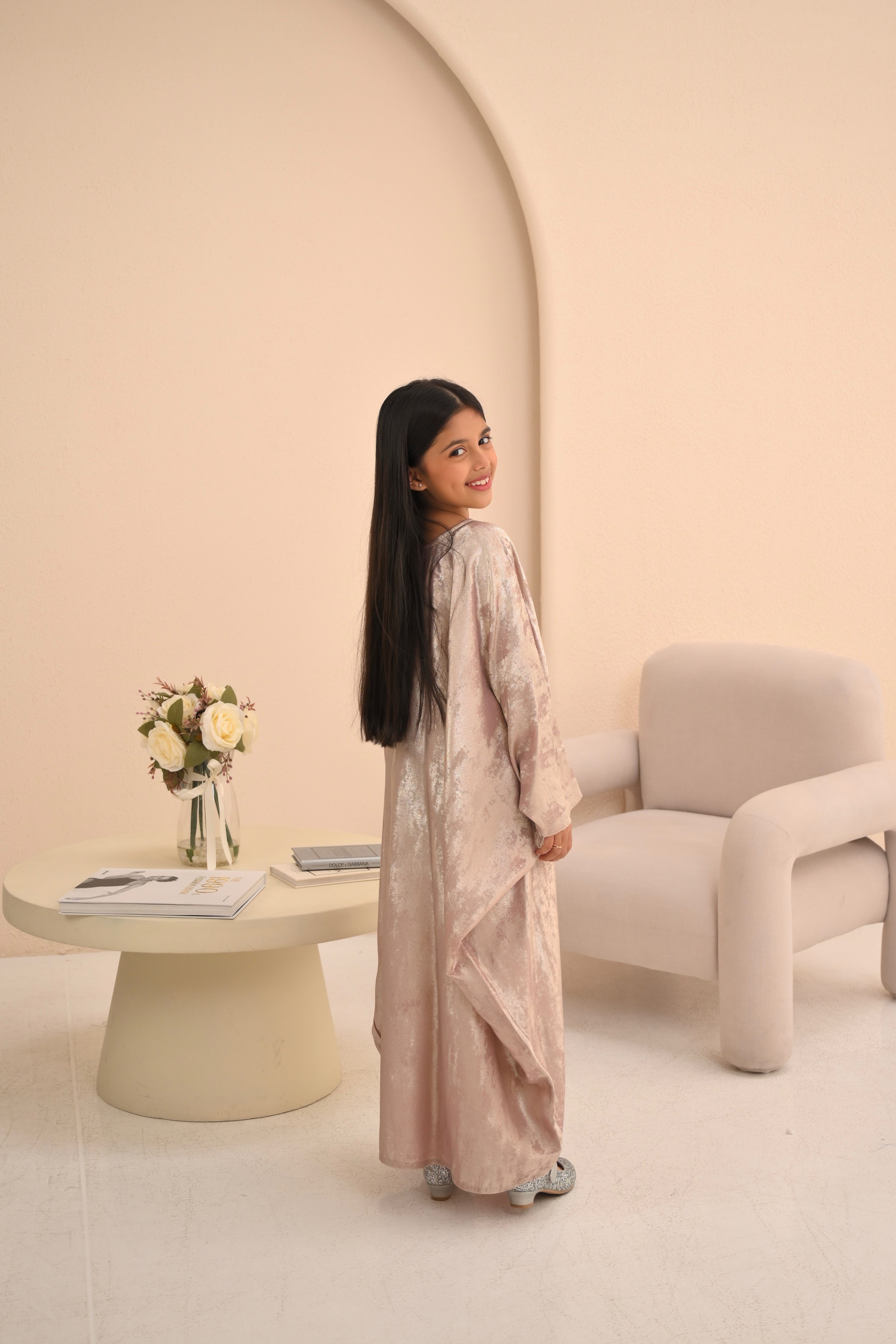 Girls Pink Textured Farasha Abaya
