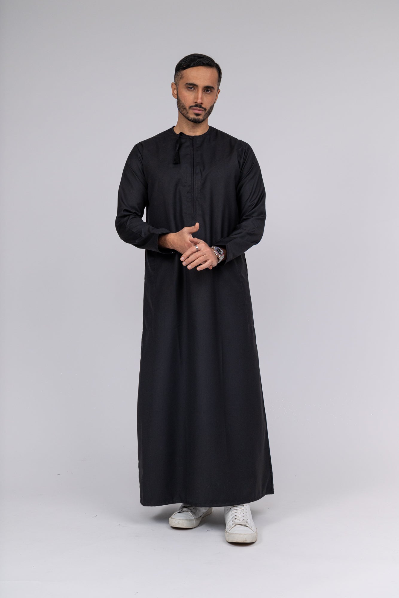 Black Omani Thobe