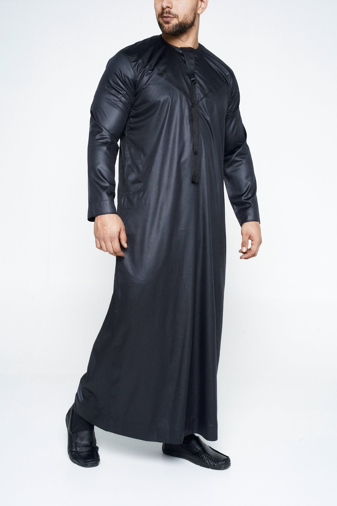 Black Emirati Thobe