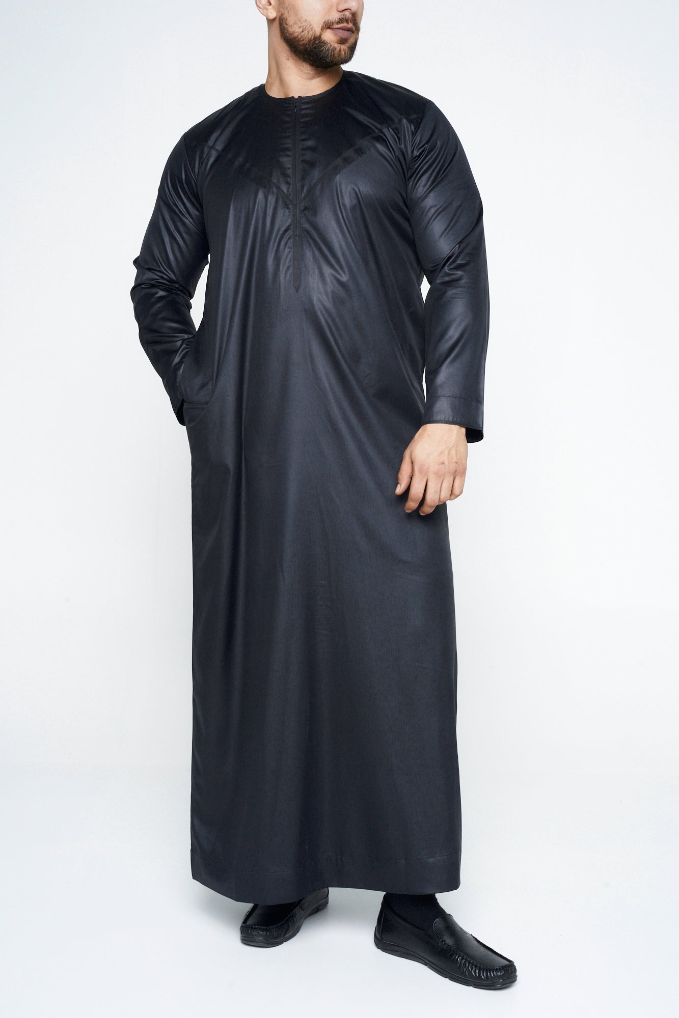 Black Emirati Thobe