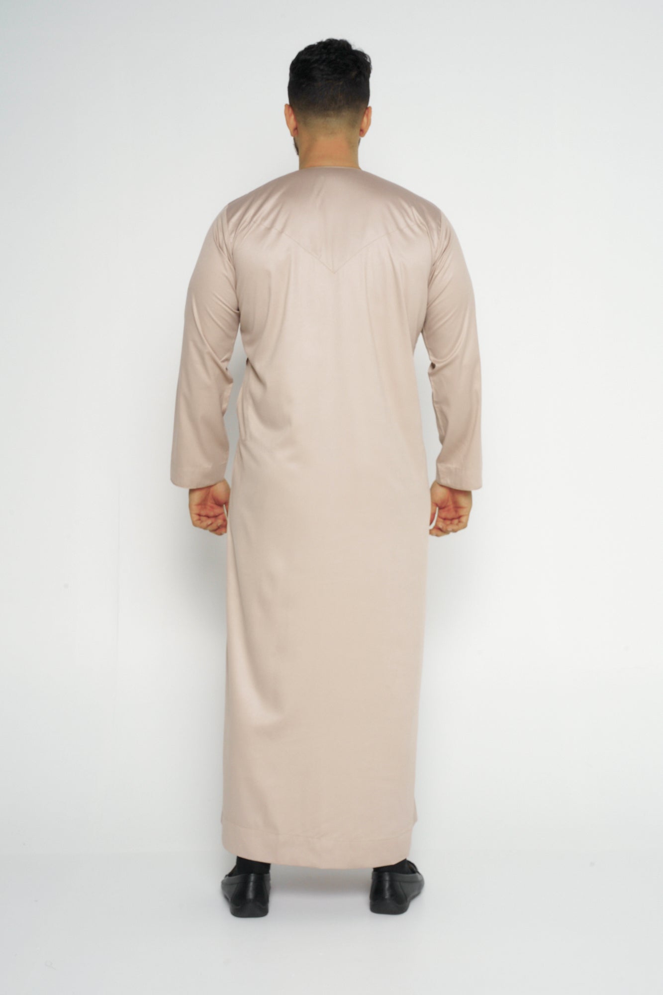 Desert Beige Emirati Thobe