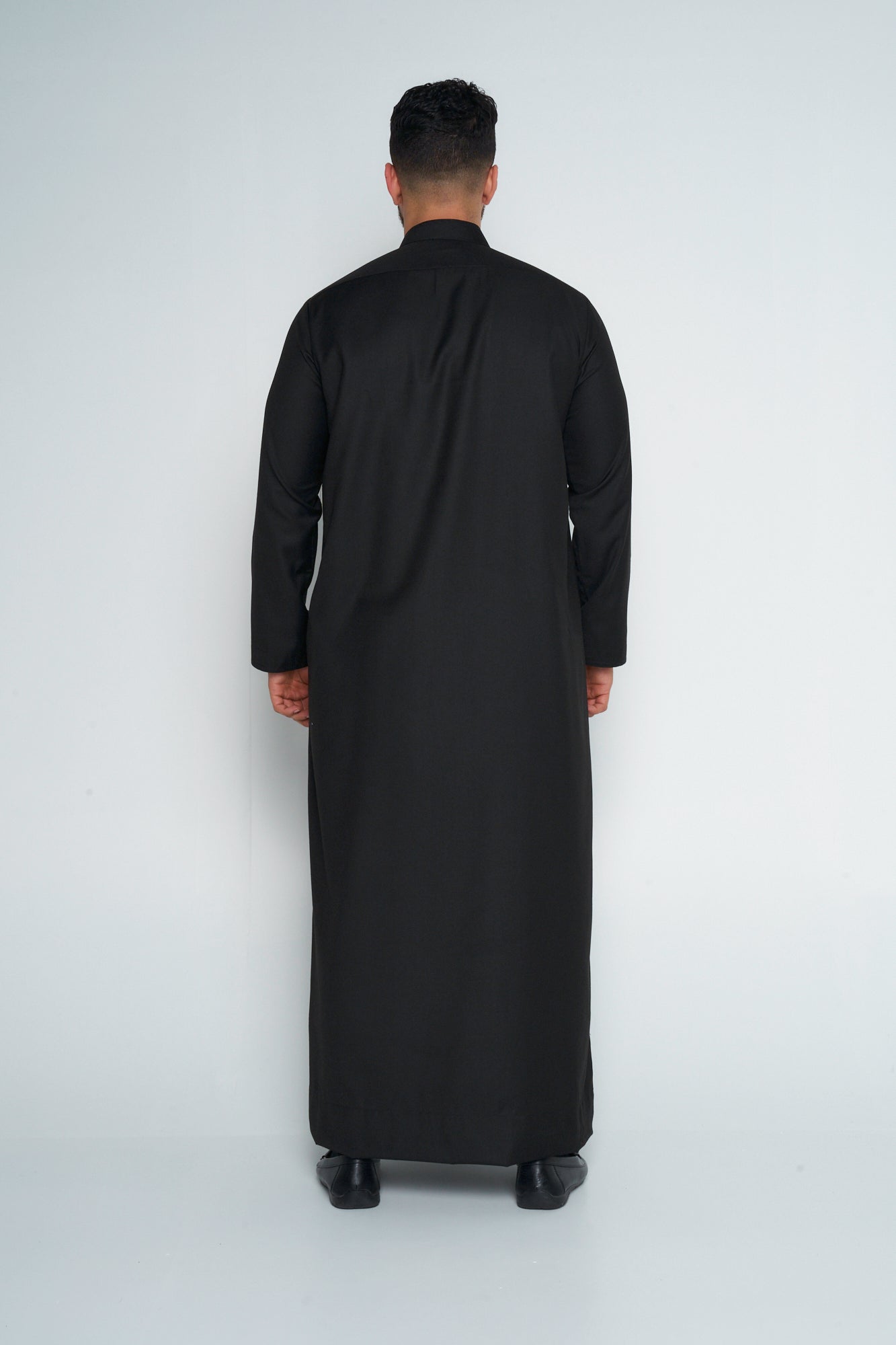 Black Cashmere Wool Bahraini Thobe