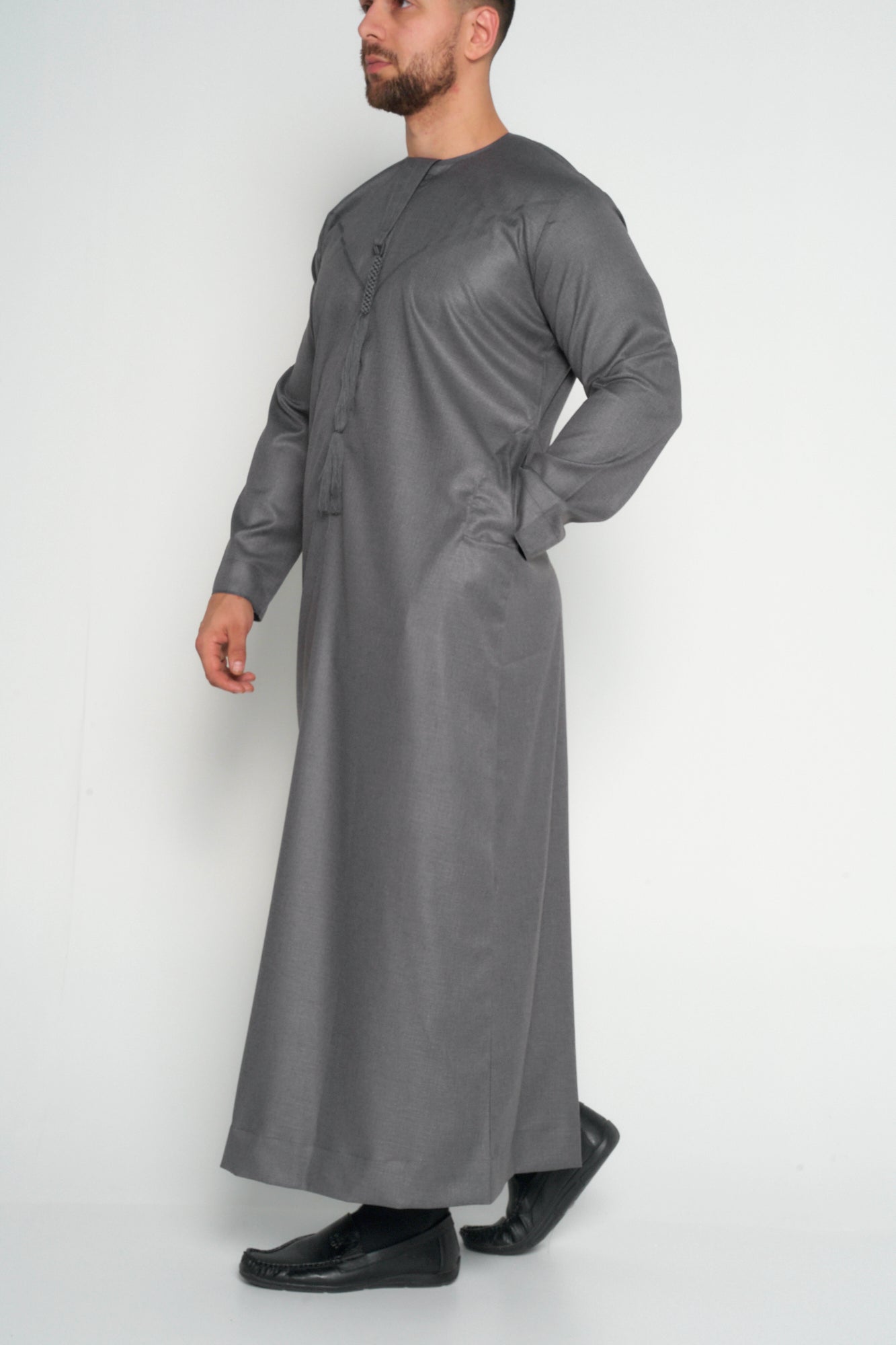 Premium Graphite Grey Emirati Thobe