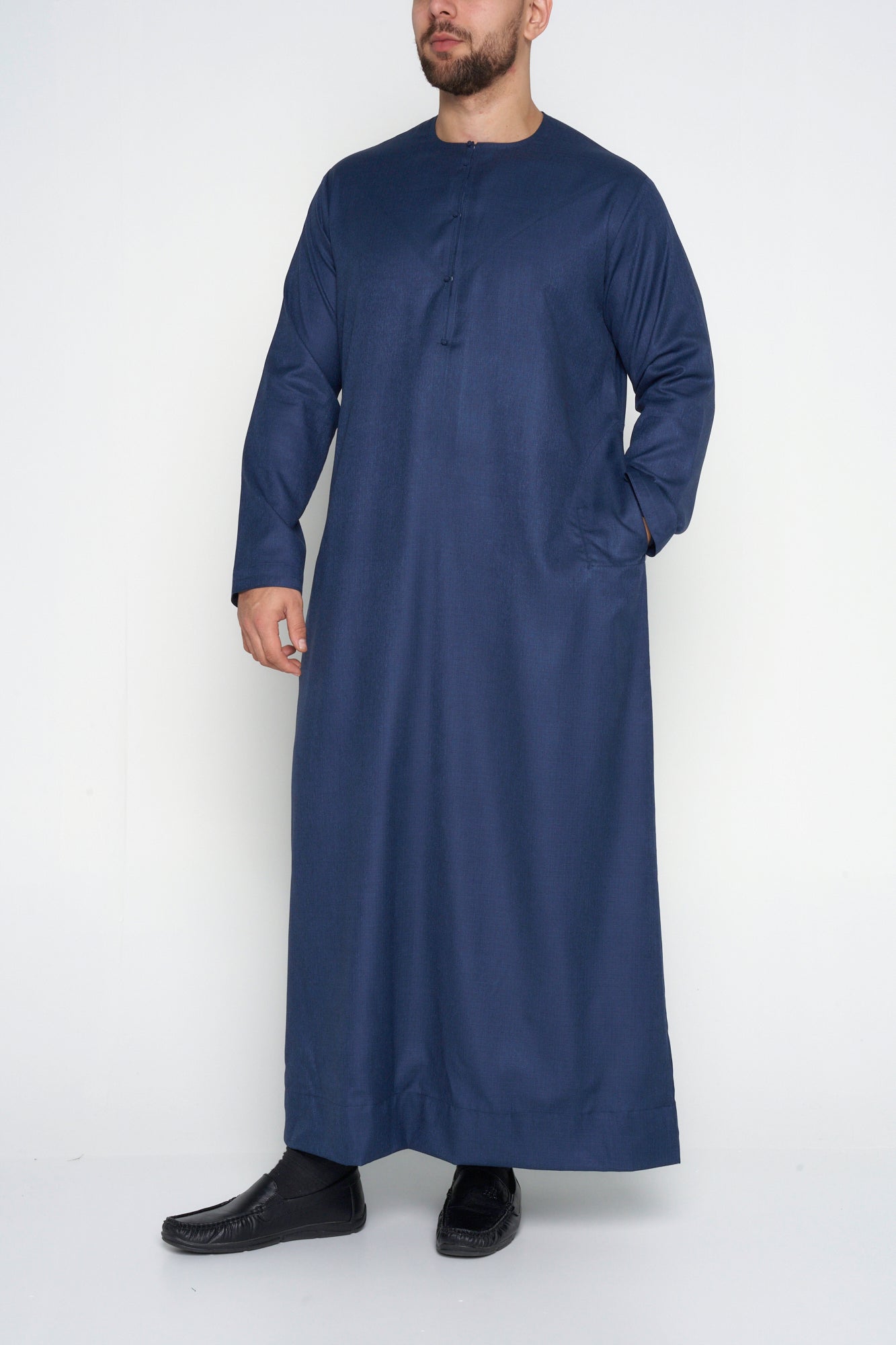 Midnight Blue Cashmere Wool Emirati Thobe