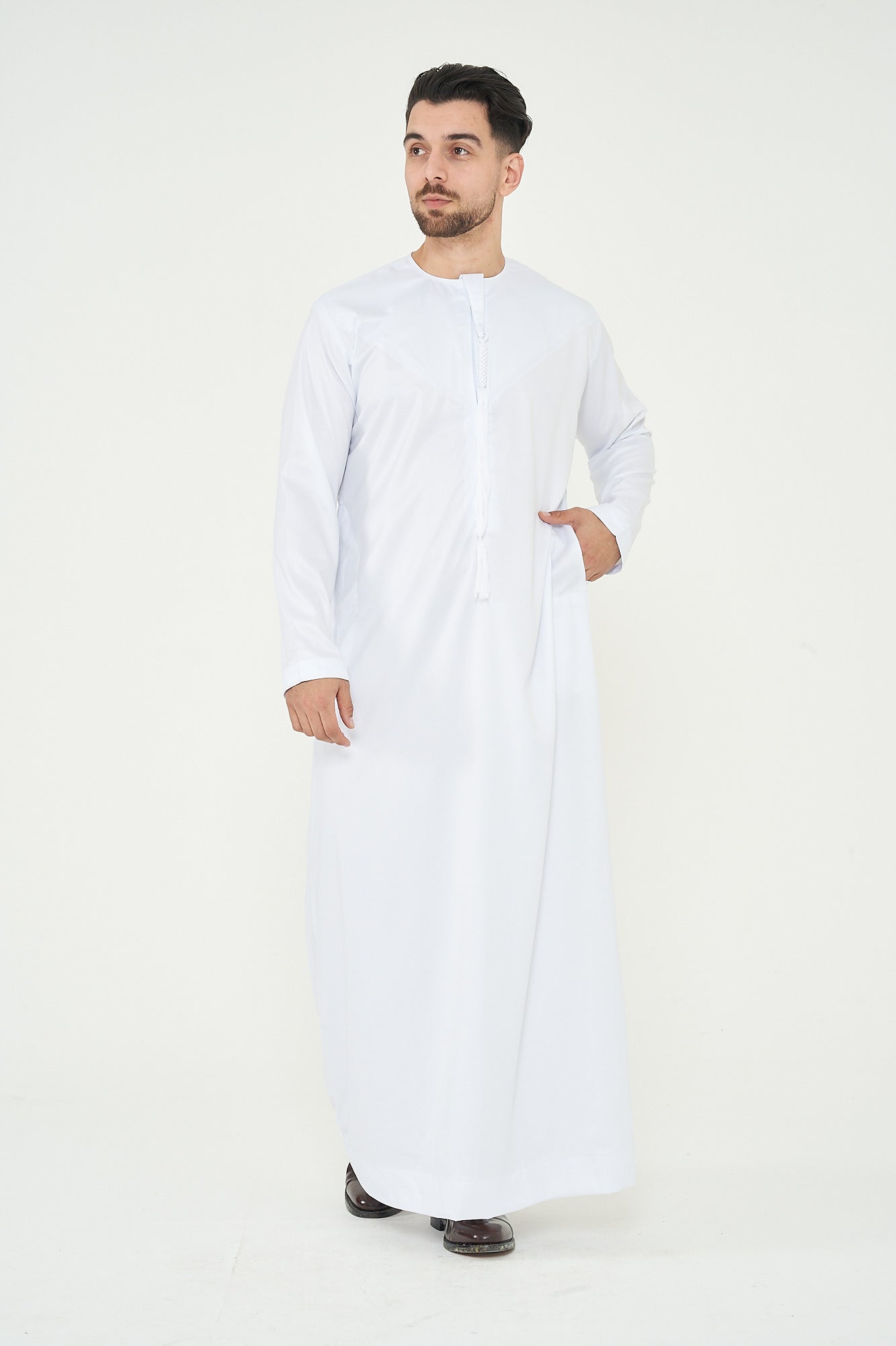 White Emirati Thobe