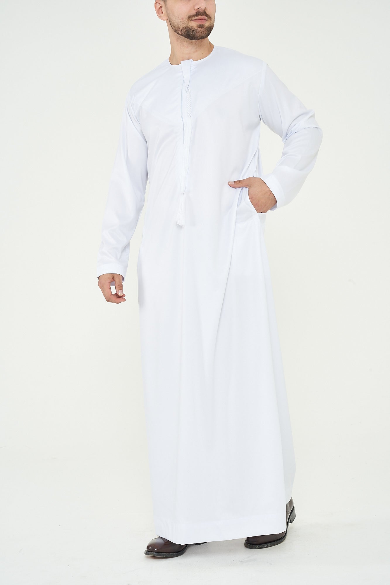 White Emirati Thobe