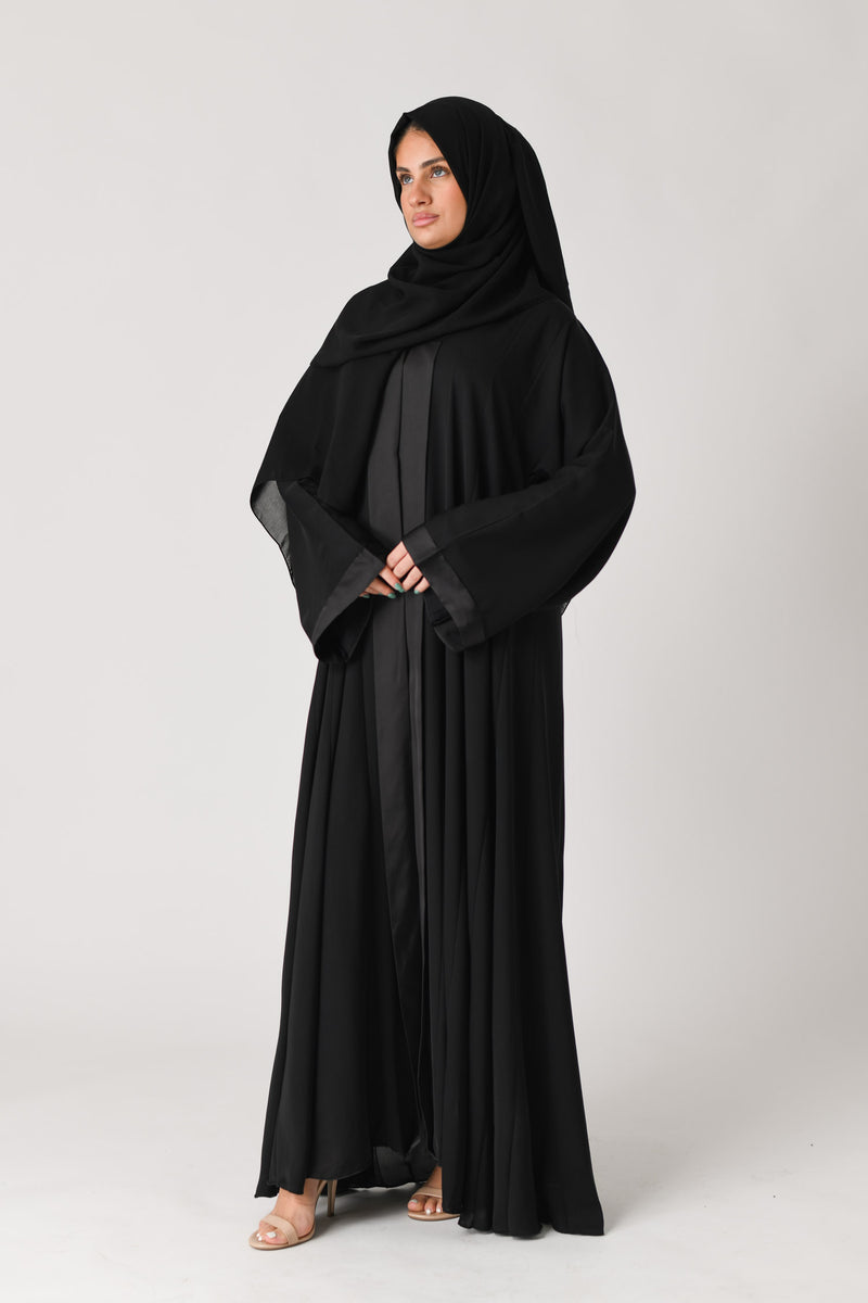 Black Luxury Nida Abaya